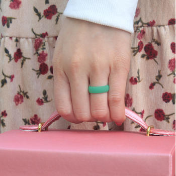 Pearl Powder Silicone Lady`s Ring